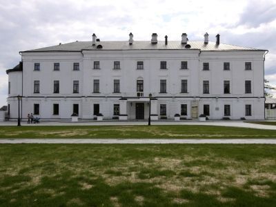 Архиерейский дом