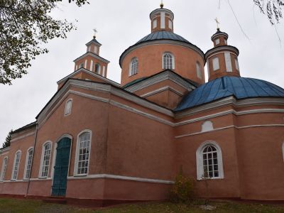 Знаменская церковь. Построена в 1772 году. Каменная