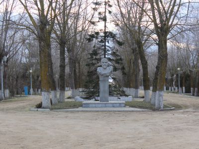 Памятник В.И. Ленину