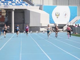 Порядка 300 юных легкоатлетов собрало первенство Якутии