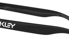 Очки солнцезащитные Oakley Frogskins Polished Black/Prizm Grey (комплект)