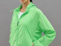 Ветровка с капюшоном из капсулы СПОРТ