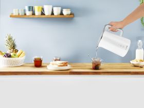 Электрический чайник Tefal Sense KO693110