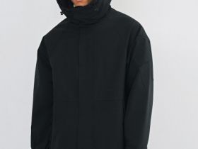 Утеплённая парка с капюшоном, Черный