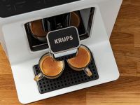 Krups Кофемашина на 2 чашки 1450 Вт, с кофемолкой, черно-белая EA8901 Krups