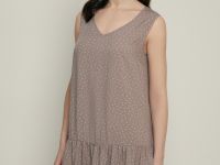 Сарафан силуэта трапеция с v-образным вырезом