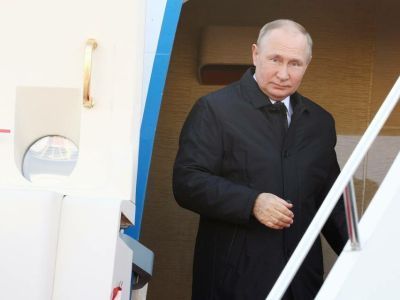 Путин прибыл в Астану для встречи с коллегами из СНГ и других объединений