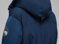 Пуховое пальто с накладными карманами