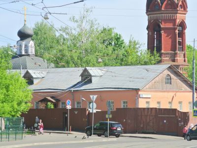 Служебный корпус Никольского единоверческого монастыря