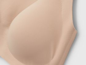 Бесшовный бюстгальтер с формованными чашками, Бежевый