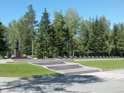 Могилы воинов Советской армии участников Великой Отечественной войны