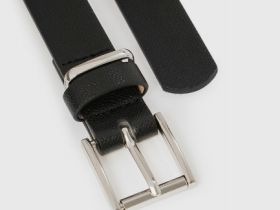 Ремень с металлической шлёвкой, Черный