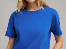 Футболка свободного кроя из джерси