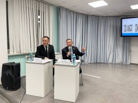 Языковые проекты представили на съезде учителей Якутии