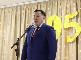 Якутский коммунально-строительный техникум отметил 95-летие