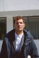 Утепленная парка с капюшоном