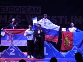 Мас-рестлеры Якутии одержали победы на чемпионате Европы