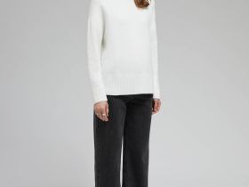 Свитер с шерстью