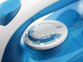 Утюг Polaris PIR 2285K