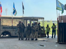 Сенатор Сахамин Афанасьев посетил детские лагеря в Якутске