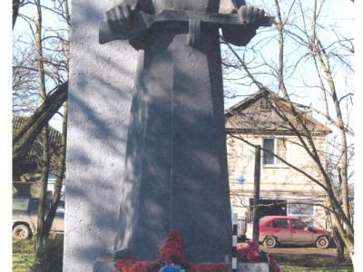 Памятник 343 воинам-односельчанам, погибшим на фронтах гражданской и Великой Отечественной войн