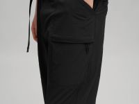 Брюки из технологичной ткани с водоотталкивающими