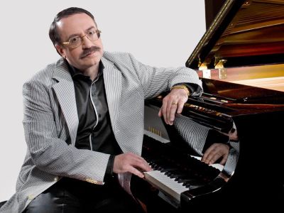 Билеты на Даниил Крамер. Игры в джаз (Академ Джаз Клуб) / Концерт | Афиша | ИнфоТаймс