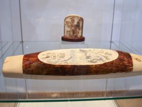 Семья костореза Георгия Родионова передала Национальному музею Якутии 72 произведения мастера