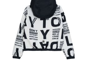 Куртка текстильная с полиуретановым покрытием для девочек (ветровка)