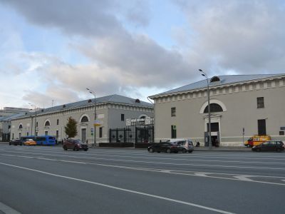 Провиантские магазины