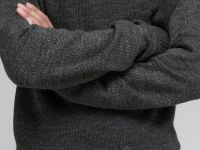Свитер мужской