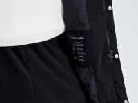 Утепленное пальто с капюшоном