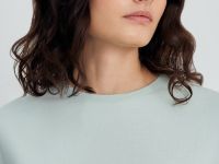 Укороченная футболка