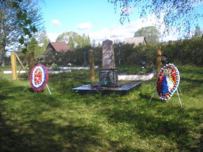 Воинское кладбище, на котором похоронены воины Советской Армии, умершие от ран, полученных на фронтах, в период Великой Отечественной войны 1941-1945 гг.