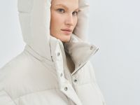 Длинный стёганый пуховик с капюшоном, Бежевый