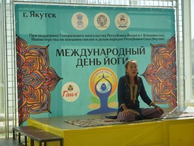 В Якутске прошёл Международный день йоги