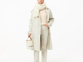 Женский шерстяной свитер Lacoste с круглым вырезом