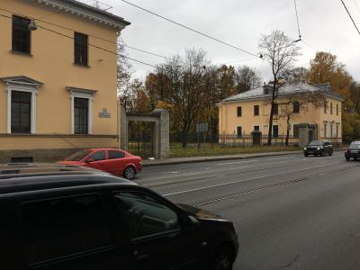 Орлово-Новосильцевская богадельня (Комплекс с садом и оградой, 3 флигеля)