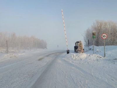 На ледовой переправе Хатассы — Павловск увеличили грузоподъемность до 30 тонн