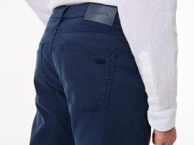Мужские брюки Lacoste приталенного кроя