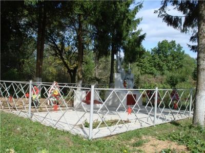 Братская могила