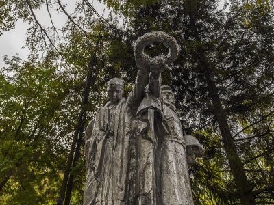 «Братская могила советских воинов, 1941-1942 гг., 1955 г.»