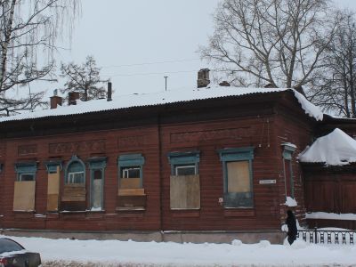 Дом Шаховской (деревянный)