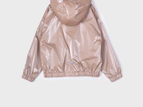 Куртка текстильная с полиуретановым покрытием для девочек (ветровка)