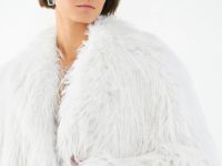 Шуба из искусственного меха, Бежевый