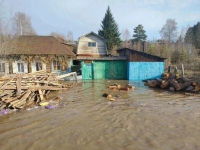 В поселке Пеледуй Ленского района подтопило 20 жилых домов