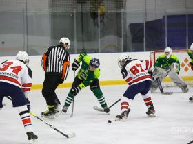 Более 20 любительских команд собрала «Ночная хоккейная лига» в Якутии