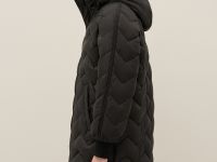 Пальто утепленное с воротником-стойкой