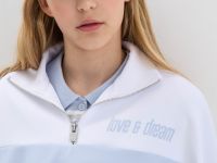 Свитшот из технологичного материала с принтом Глория Джинс