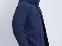 Куртка прямого силуэта с воротником-стойкой